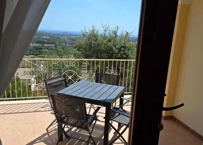 Domus Michela * Is Molas